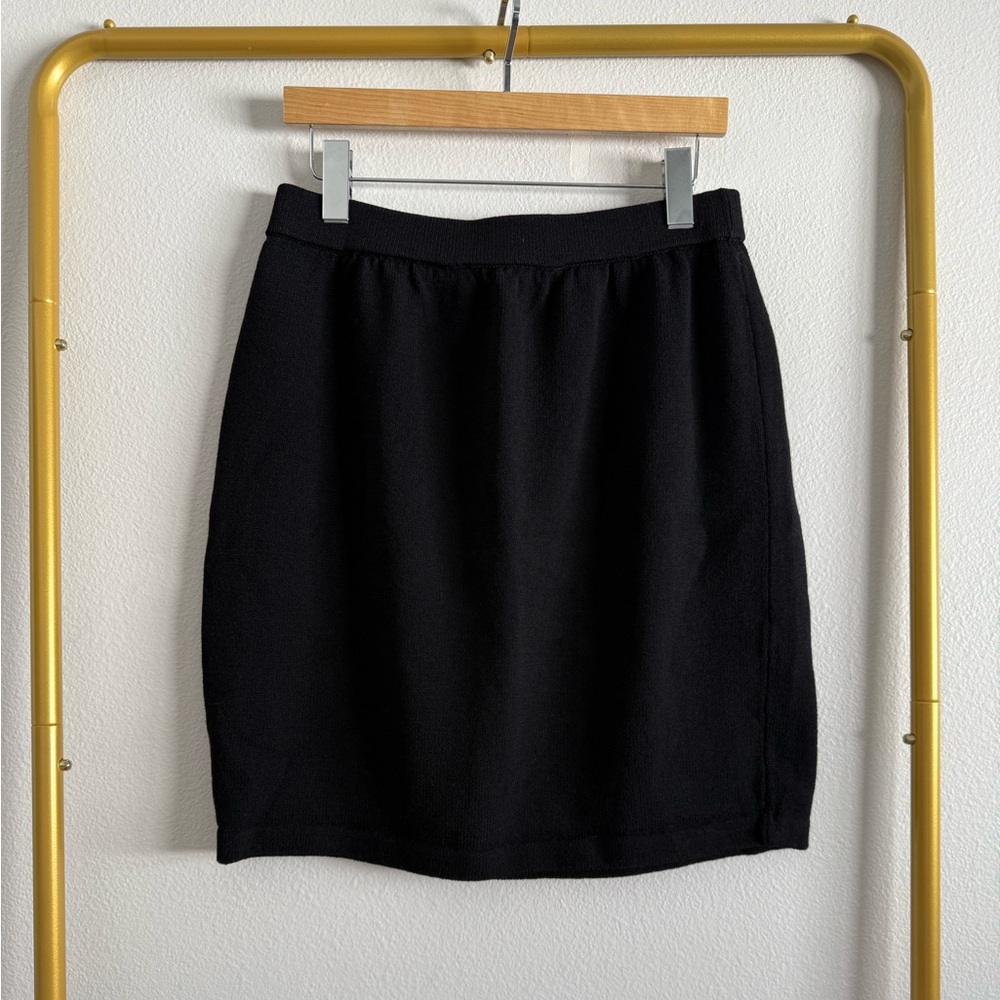 ST. JOHN Basics Santana Knit Black Skirt Women’s Size 14